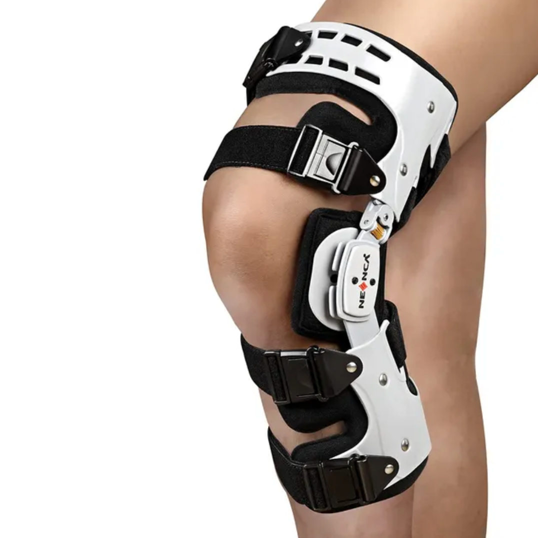 KneeStabilizer™ - Knee Stabilizing Brace