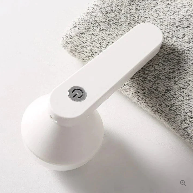 Fuzz Away™ | Electric Lint Remover